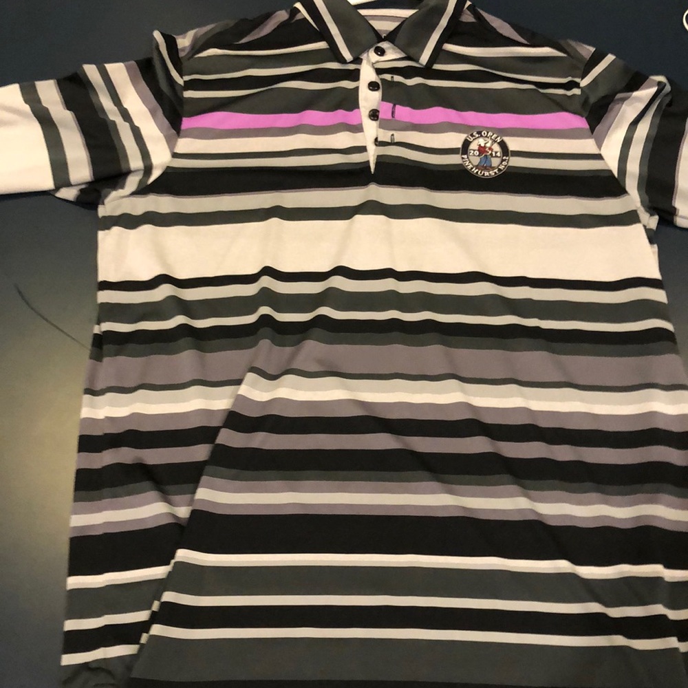 Under armour golf shirt